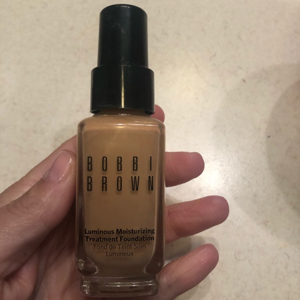 Bobbi Brown foundation